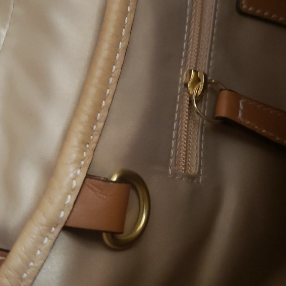 Coach New Pebble Hobo Tan Color Handbag + Wallet 🥳 - Picture 17 of 17